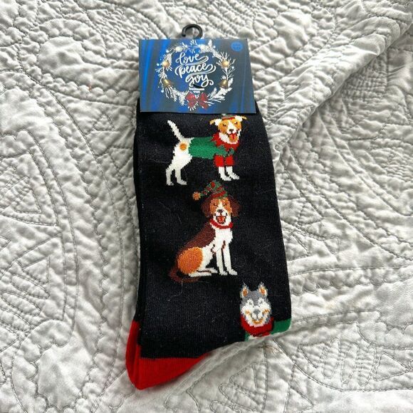 NWT Christmas Dog Socks - Picture 1 of 2